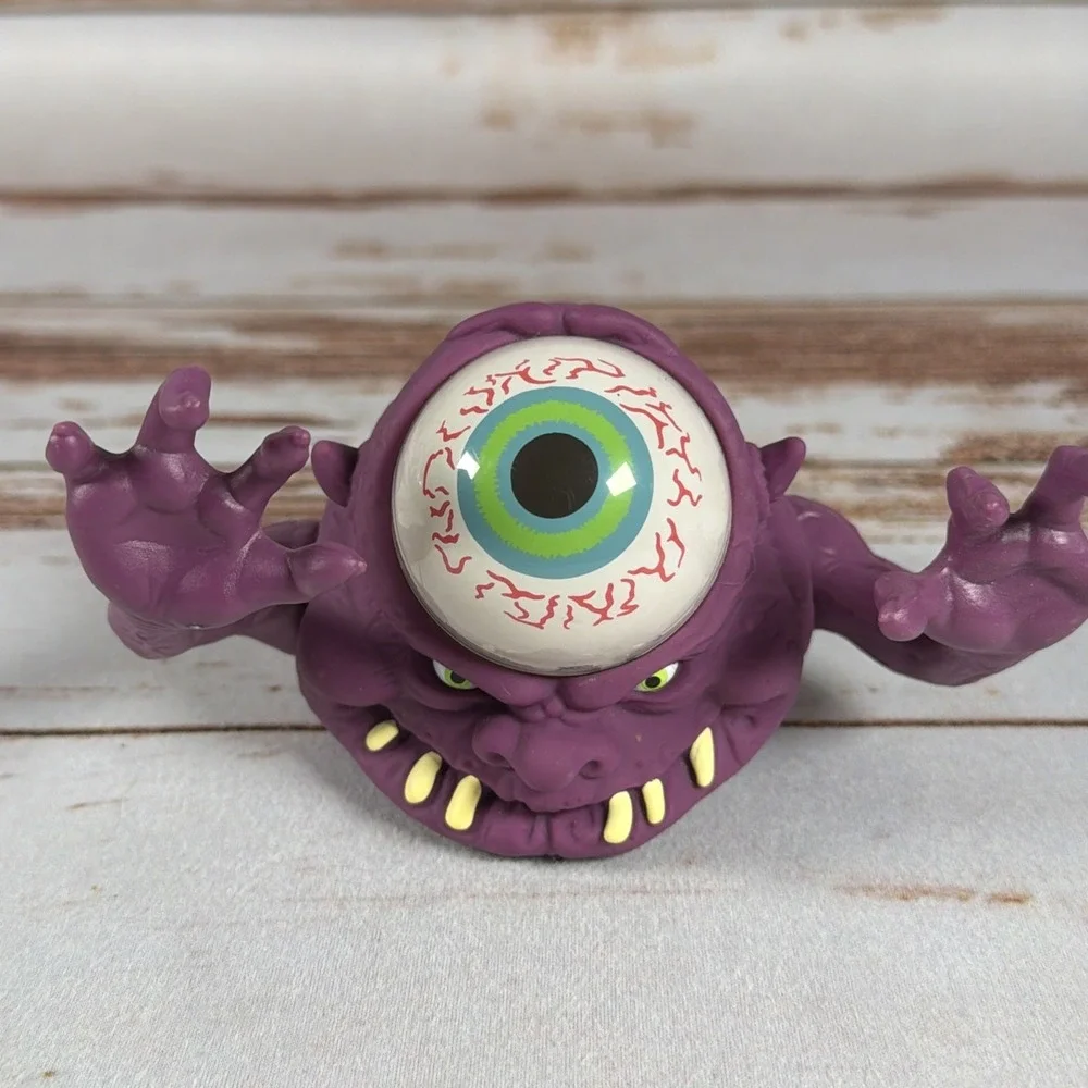 Vintage 1987 Kenner Real Ghostbusters Bug-Eye Ghost Action Figure 100% Complete